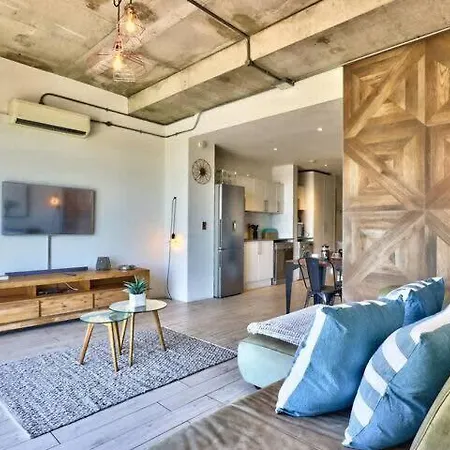 Stylish Apartment With Atlantic Ocean Views! Cape Town Exterior photo
