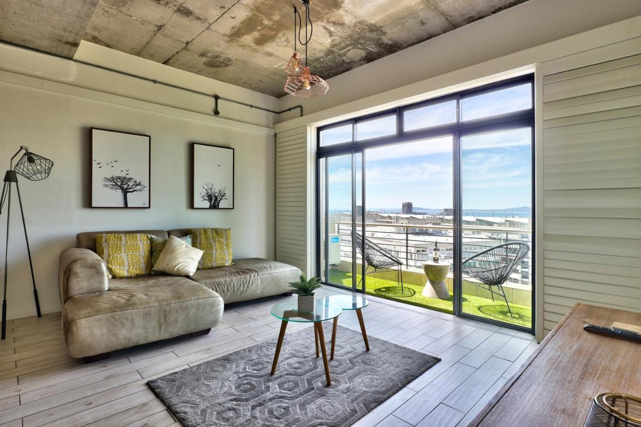 Stylish With Atlantic Ocean Views! *